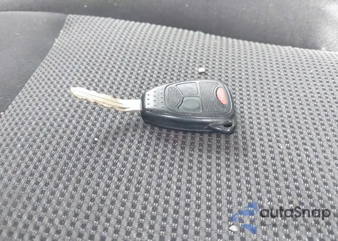 2016 Jeep Compass Sport z USA, uszkodzony, nr VIN 1C4NJCBA6GD665434